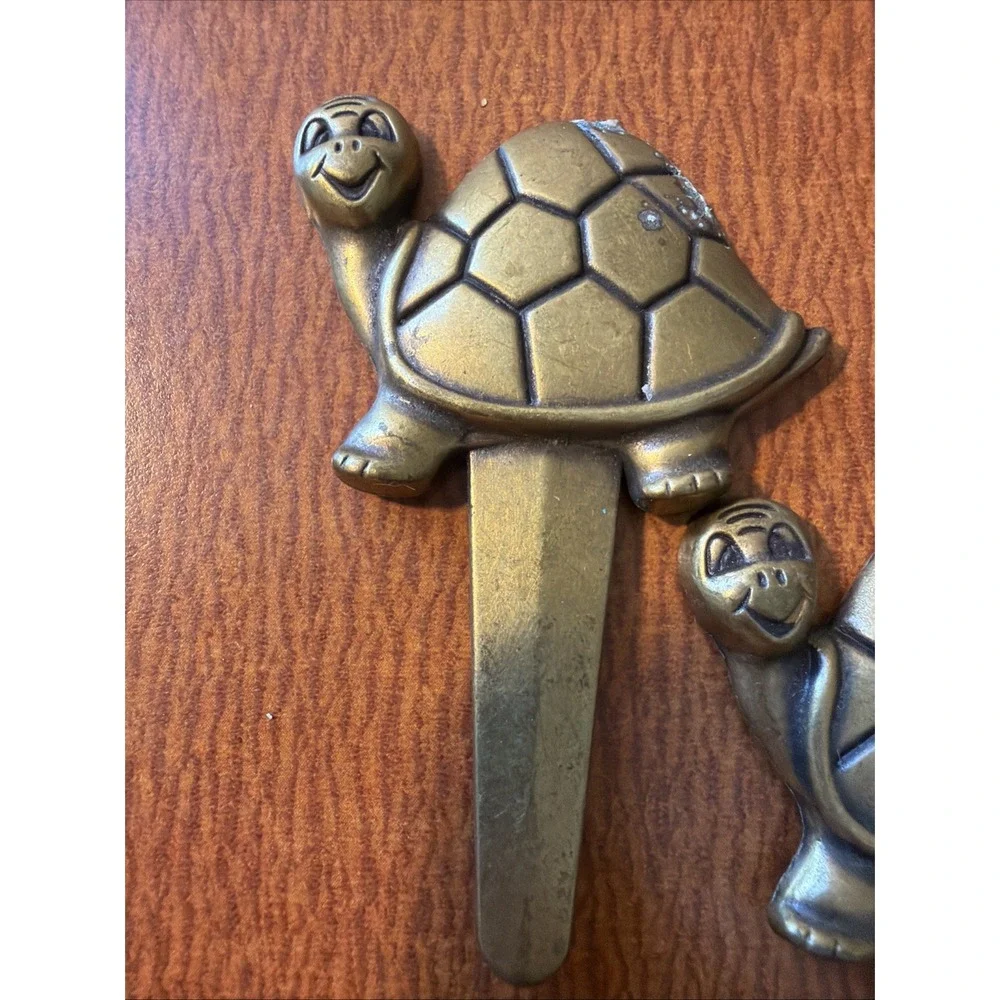 Vintage Brass Happy Turtle Plant Spade Gardening Flower Pot 3